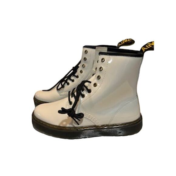 Doc Martens Zavala Platform Combat Lace Up Patent Leather Boots White Size 8 NWT - Picture 8 of 9